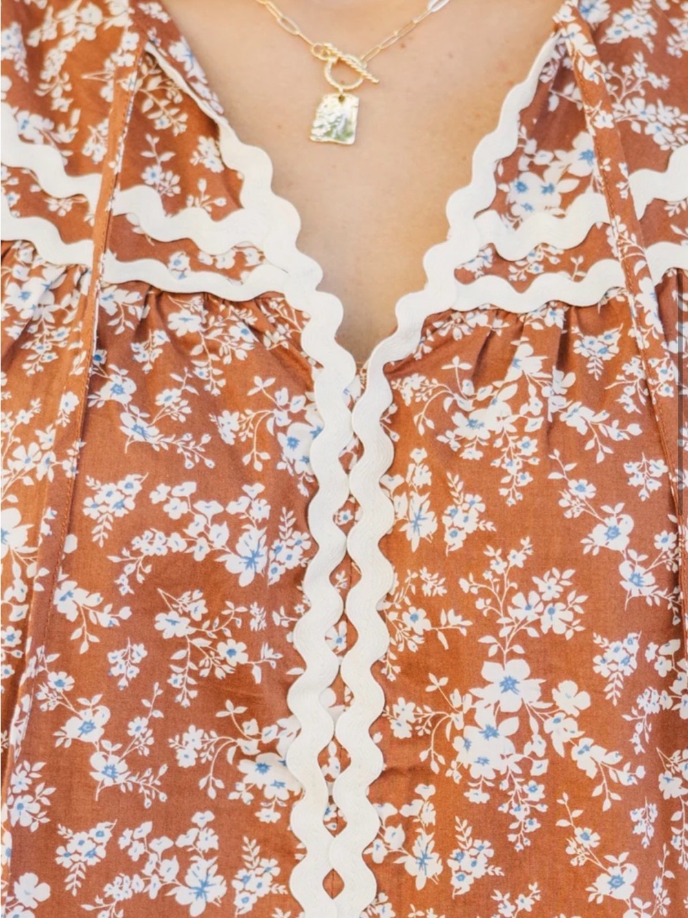 entro Rust Floral Blouse | Large - Picture 3 of 5